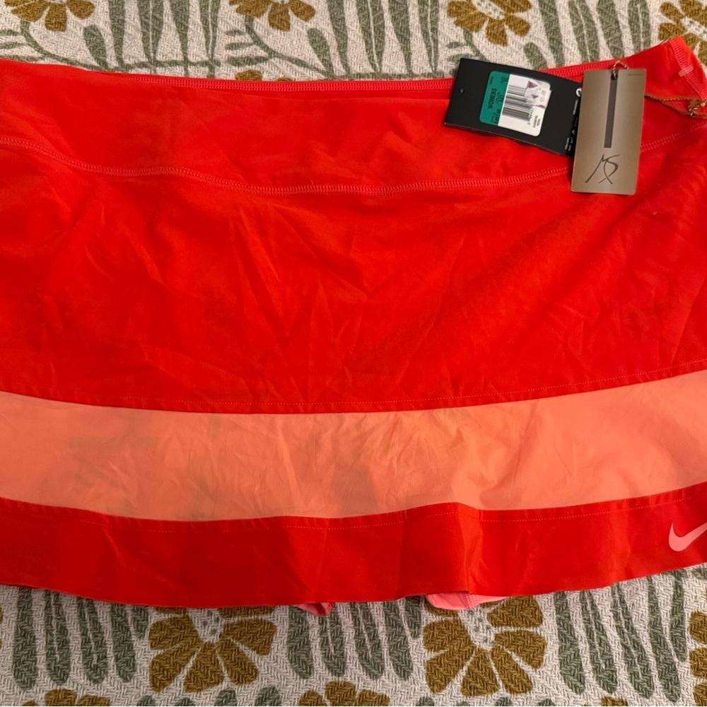 NWT Nike Women's Red and Pink Mini tennis  Skirt